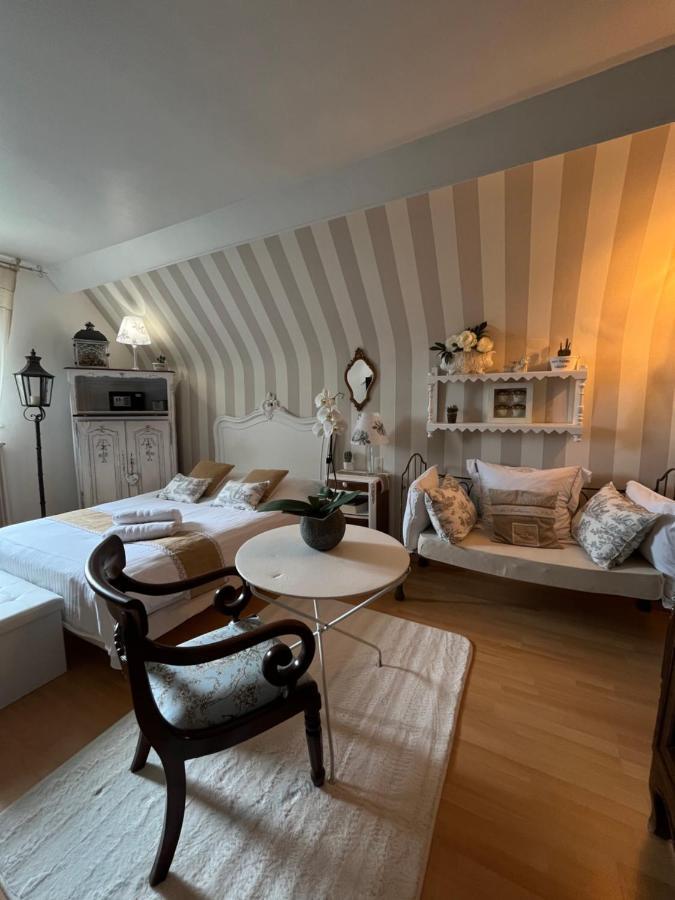 Notre Dame Face Au Chateau 4*