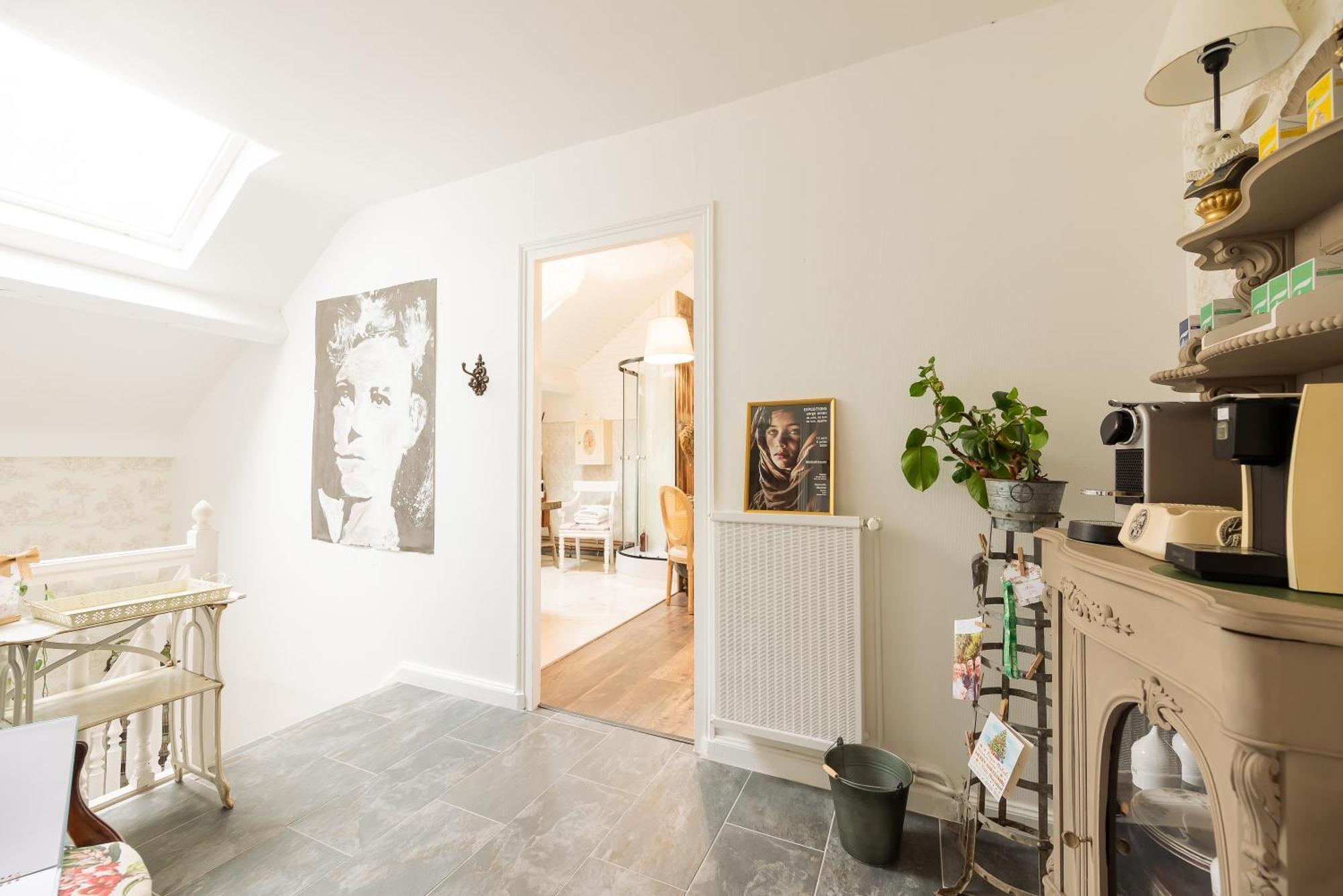 Gasthof Notre Dame Face Au Chateau Sedan